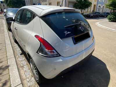 Lancia Ypsilon (2013) - Photo 1