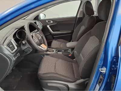Kia XCeed (2025) - Photo 9