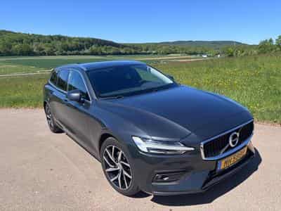 Volvo V60 V60 D4 AWD Geartronic Momentum Pro (2019) - Photo 1