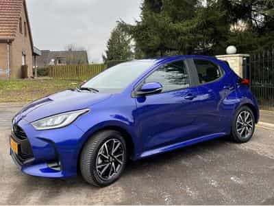 Toyota Yaris Hybrid Iconic (2023) - Foto 1