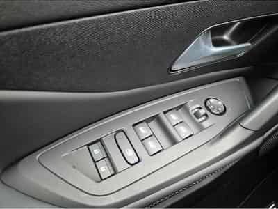 Peugeot 308 (2026) - Photo 14