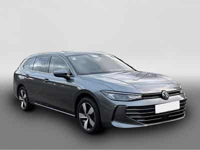 VW Passat (2024) - Photo 5