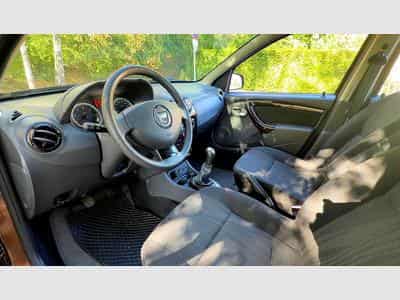 Dacia Duster 1.6 (2012) - Foto 7