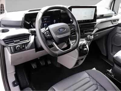 Ford Tourneo (2024) - Foto 2