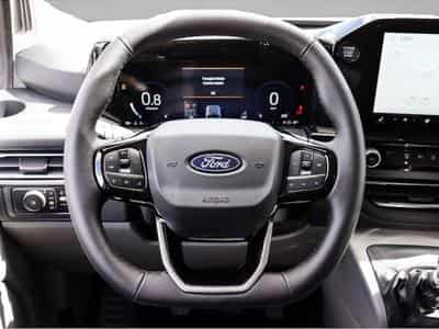 Ford Tourneo (2024) - Foto 4