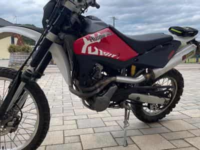 Husqvarna TE (2010) - Foto 1