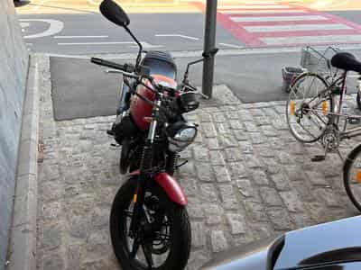 Moto Guzzi V7 IV V7 Stone Red (2024) - Foto 2