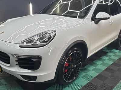Porsche Cayenne Cayenne S 4.2 V8 (2017) - Photo 1