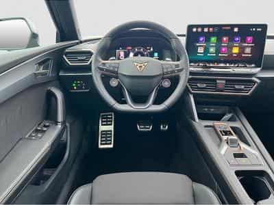 Cupra Leon (2025) - Photo 9