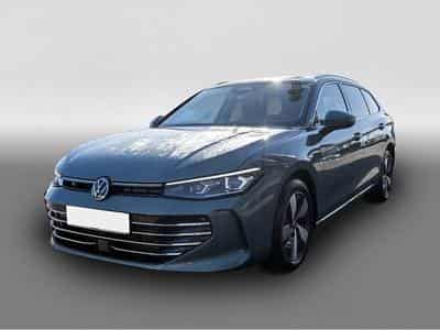 VW Passat (2025) - Photo 1