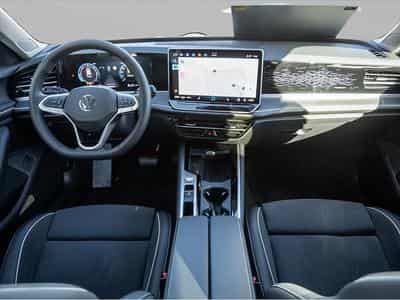 VW Passat (2025) - Photo 5