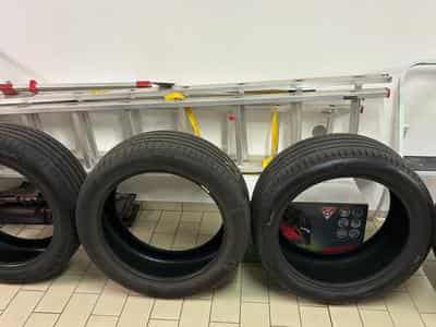Tires – 20 - Photo 1