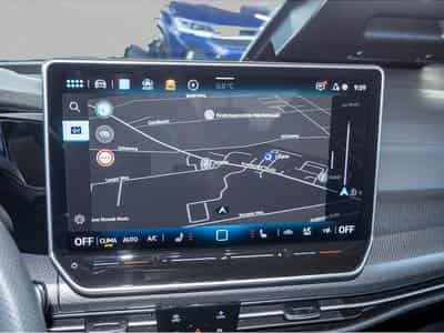 VW Golf (2025) - Photo 7