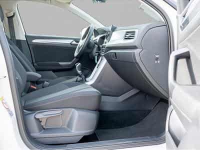 VW T-Roc (2024) - Photo 2