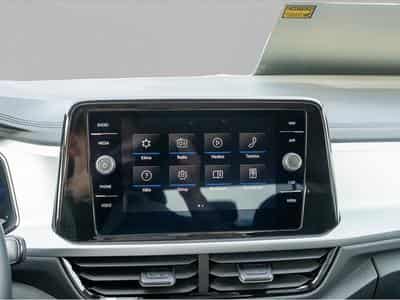 VW T-Roc (2024) - Photo 7