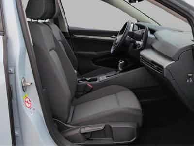 VW Golf (2024) - Photo 6