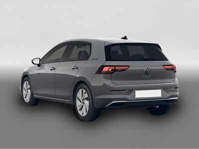 VW Golf (2025) - Photo 3