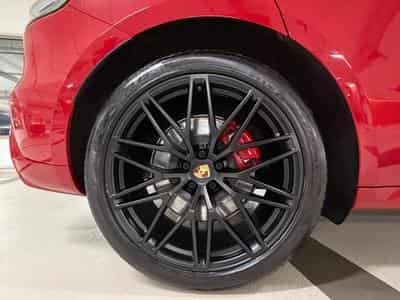 Porsche Macan GTS (2022) - Photo 13