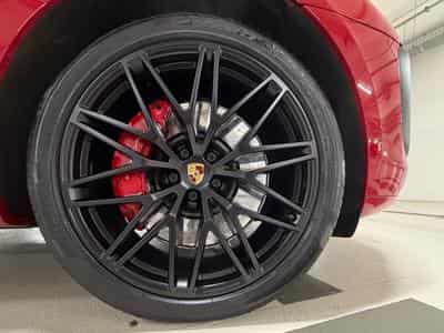 Porsche Macan GTS (2022) - Photo 14