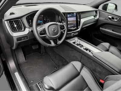 Volvo XC60 (2024) - Photo 4