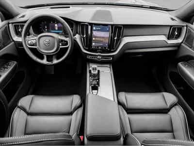 Volvo XC60 (2024) - Photo 5