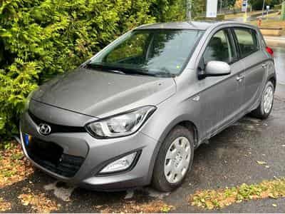 Hyundai i20 1.2 essence (2012) - Foto 1