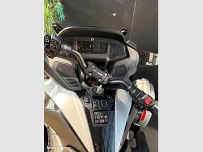 BRP Can-Am Spyder RT (2024) - Photo 5
