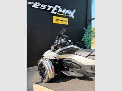 BRP Can-Am Spyder RT (2024) - Photo 3