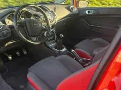 Ford Fiesta Sport redline (2016) - Photo 10