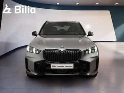BMW X5 40d xDrive M Sportpaket (2024) - Photo 2