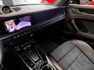 Porsche 911 Carrera 4 GTS / Lift / Bose / Matrix / 360° (2024) - Foto 12