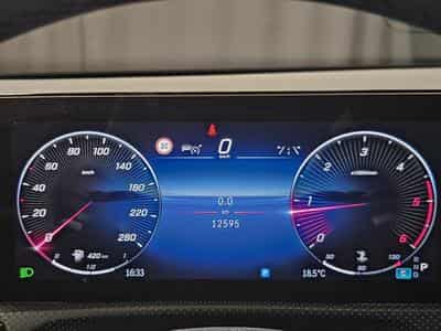 Mercedes CLA 200 AMG line (2025) - Photo 9
