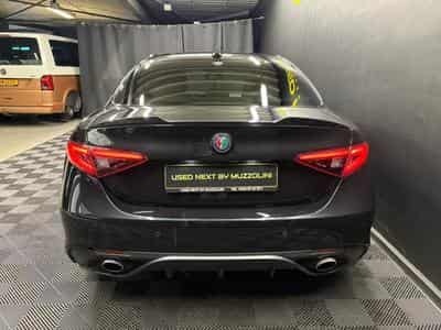 Alfa-Romeo Giulia Giulia Veloce 280 CV CUIR (2019) - Foto 4