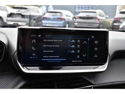 Peugeot 2008 1.2 Hybrid 145 e-DCS6 Style REGUL LANE PDC 1° MAIN (2025) - Photo 12