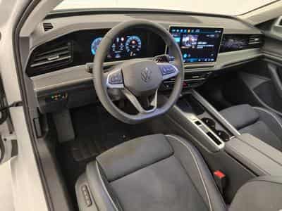 VW Passat 1.5 eTSI OPF 150 DSG7 Life Plus (2025) - Photo 15
