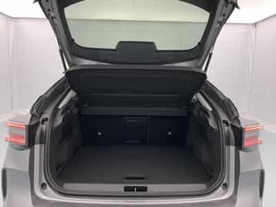 CitroëN C4 PureTech 130 EAT8 Max (2025) - Foto 11
