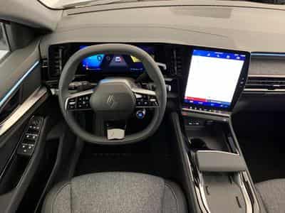 Renault Rafale E-Tech full hybrid 200ch Techno (2025) - Foto 13
