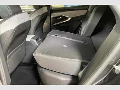 Peugeot 3008 Hybrid 145 e-DCS6 Allure (2025) - Photo 11