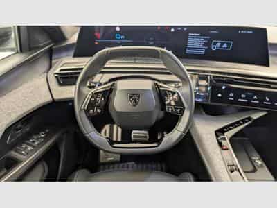 Peugeot 3008 Hybrid 145 e-DCS6 GT (2025) - Photo 14