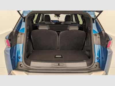 Peugeot 5008 HYBRID 145 CH E-DCS6 ALLURE (2025) - Photo 11