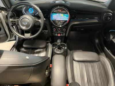 MINI Cooper Mini Cooper Cabrio (2023) - Photo 8