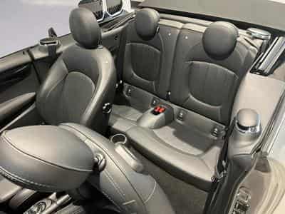 MINI Cooper Mini Cooper Cabrio (2023) - Photo 13