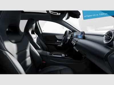 Mercedes A 200 AMG-Line (2025) - Foto 10