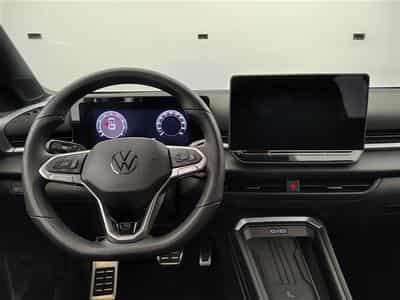 VW T-Roc 1.5 TSI 150cv DSG R-Line CARPLAY / FULL LED / CAMERA (2026) - Photo 9