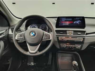 BMW X1 1.5i sDrive18 Business CUIR/NAVI/JA17/PDC/CAMERA (2021) - Foto 9