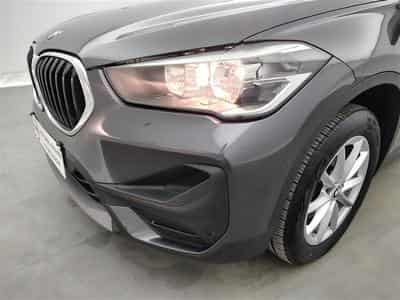 BMW X1 1.5i sDrive18 Business CUIR/NAVI/JA17/PDC/CAMERA (2021) - Foto 15