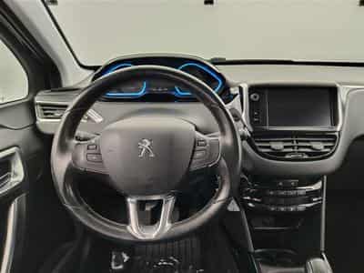 Peugeot 2008 1.2 PureTech Allure S-CUIR / NAVI / CARPLAY (2018) - Photo 8