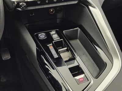 Peugeot 5008 1.2 PureTech 130Cv EAT8 Active Pack  7PL / NAVI / CAMERA (2023) - Photo 12
