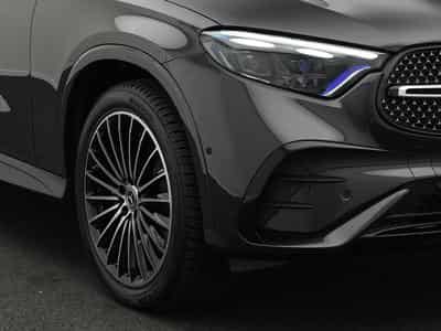 Mercedes GLC 220 d 4MATIC AMG-Line Premium (2026) - Foto 9