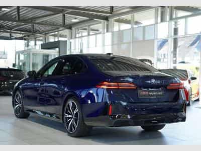 BMW 540 d Limousine xD M Sport Pro 1.H *Pano *Schale (2025) - Foto 10